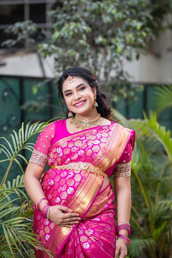 Actress Hari Teja Baby Bump Latest Photo Gallery - Sakshi