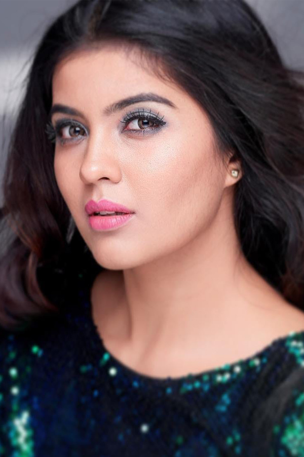 Amritha Aiyer Latest Pictures Photo Gallery - Sakshi