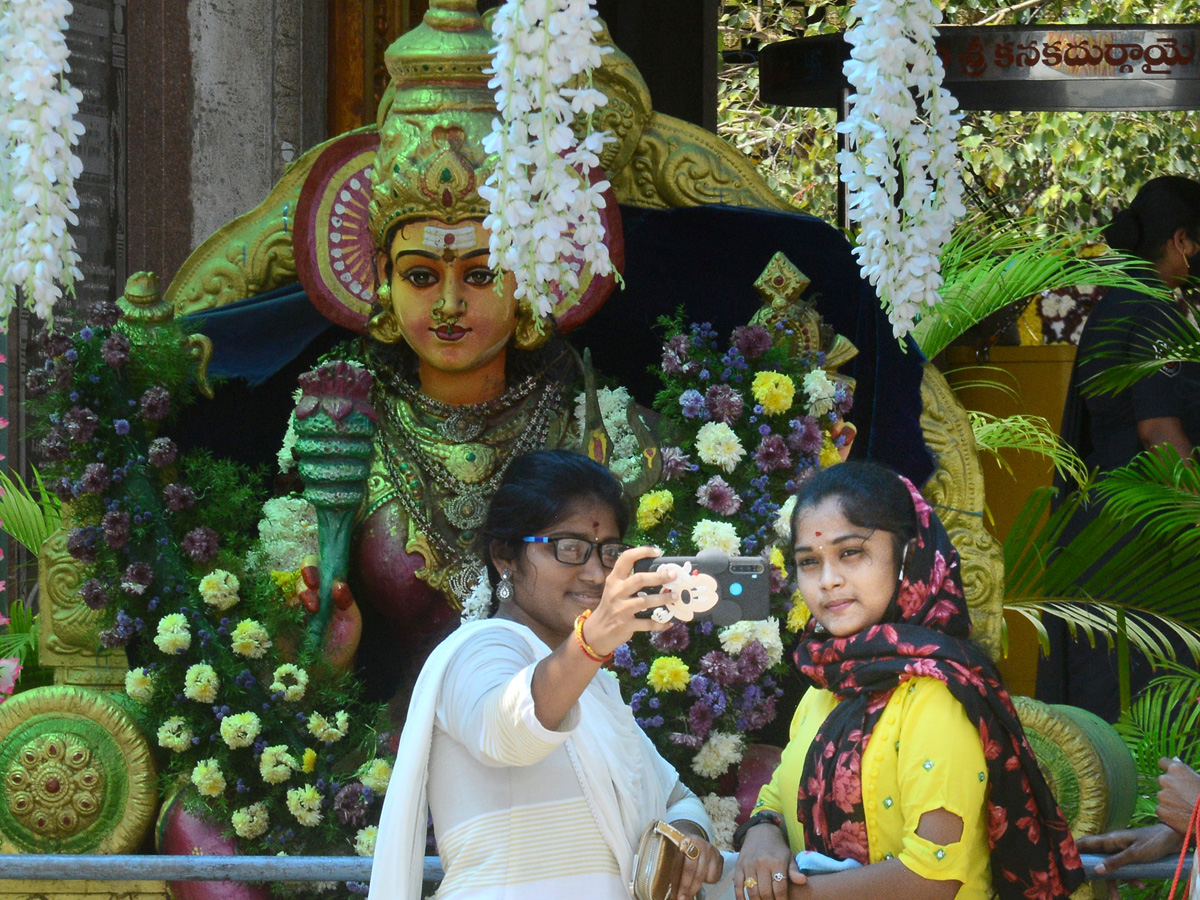 Sri Bala Tripura Sundari Devi Alankaram At Kanaka Durga Temple Photo Gallery - Sakshi