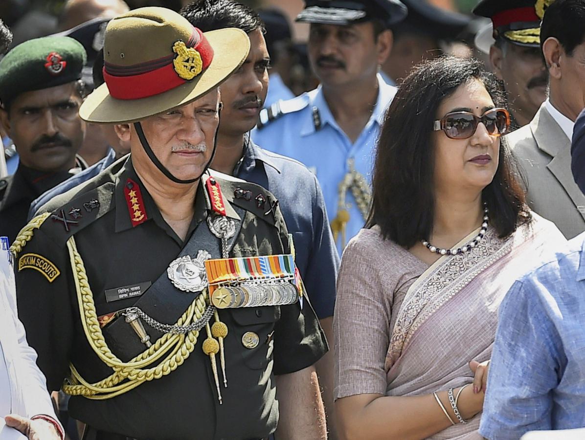 CDS General Bipin Rawat dies in chopper Crash In Tamil Nadu - Sakshi