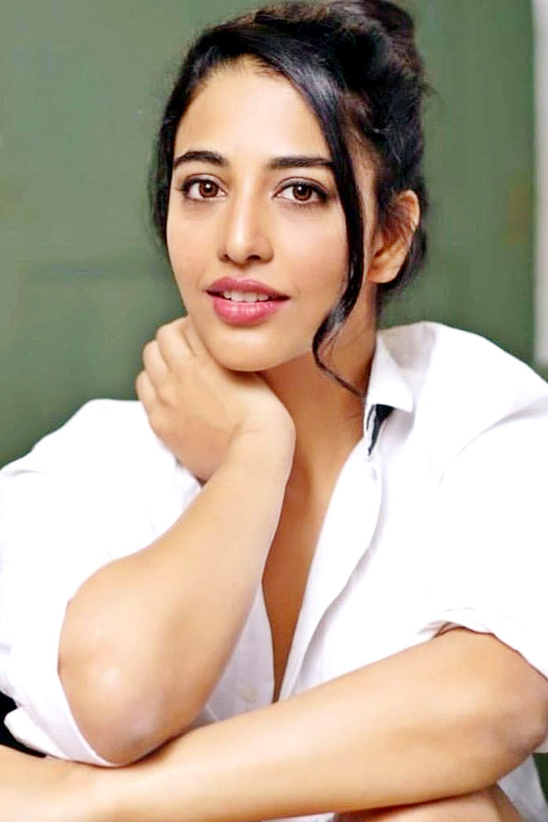 Actress Daksha Nagarkar Photo Gallery - Sakshi