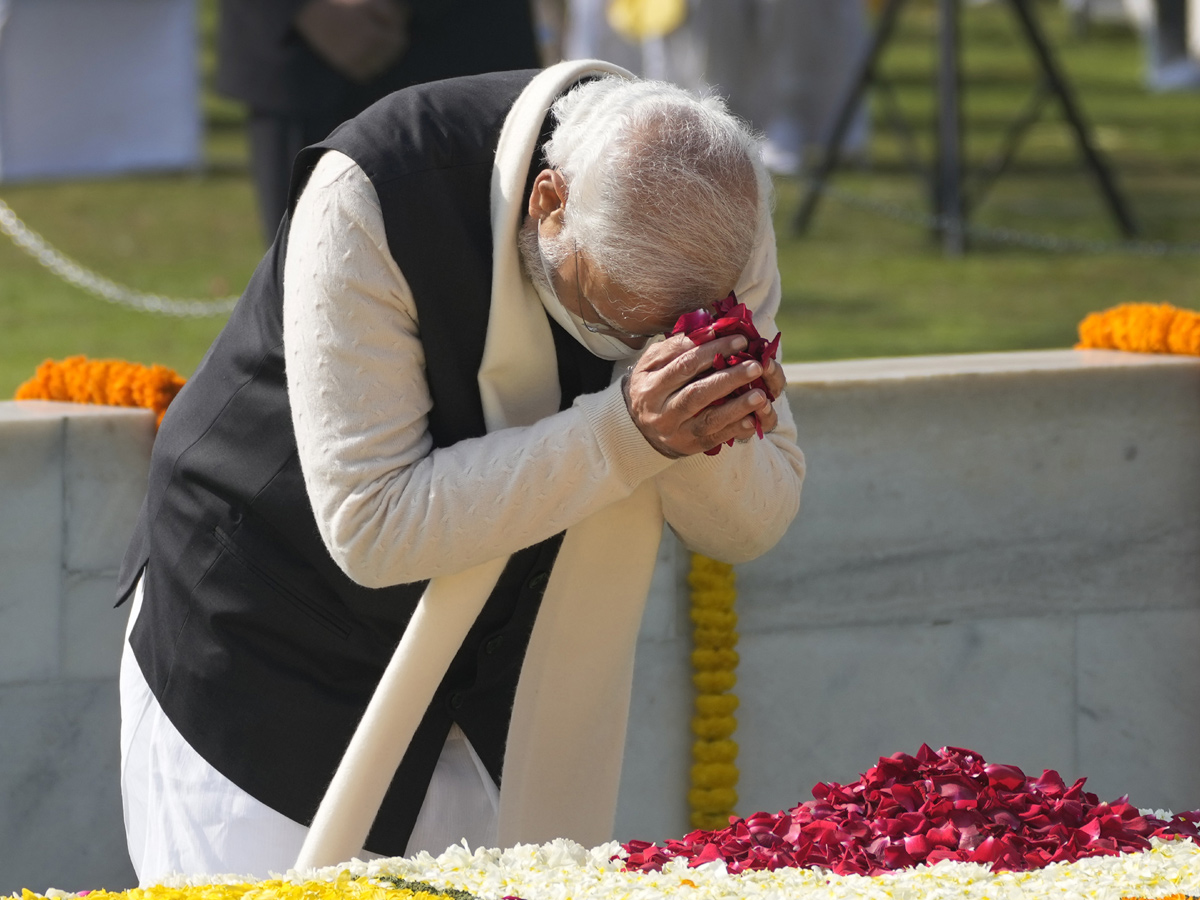 Mahatma Gandhi 74th death anniversary Photo Gallery - Sakshi