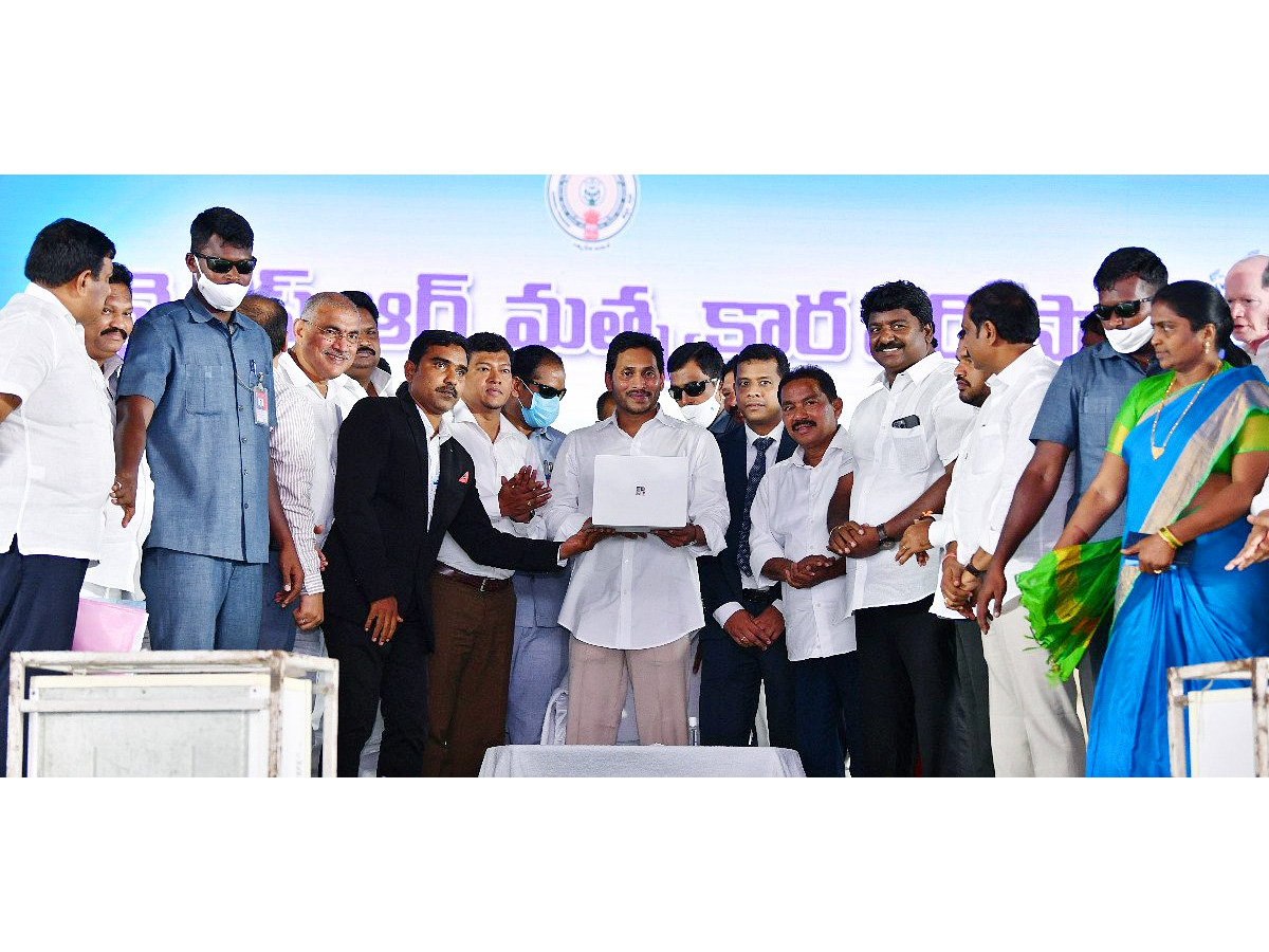 CM Jagan Visits Konaseema District Photo Gallery - Sakshi