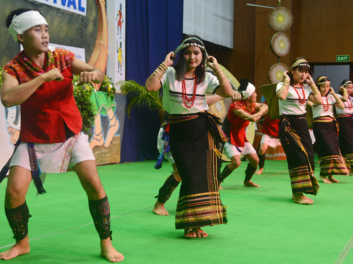 National Tribal Dance Festival in Visakhapatnam Photo Gallery - Sakshi