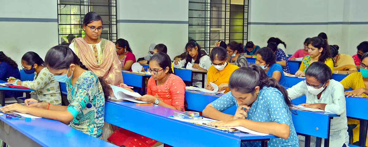 Sakshi NEET Mock Test In Andhra Pradesh - Sakshi