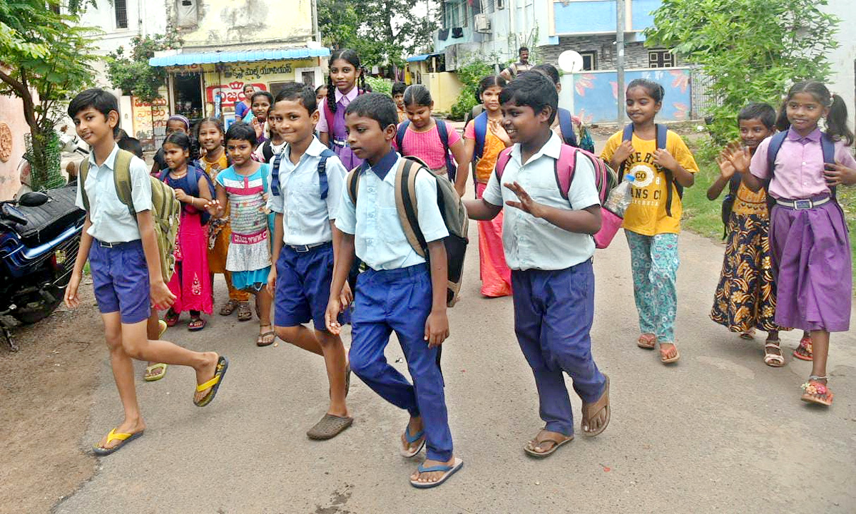 Schools In Andhra Pradesh To Reopen  - Sakshi