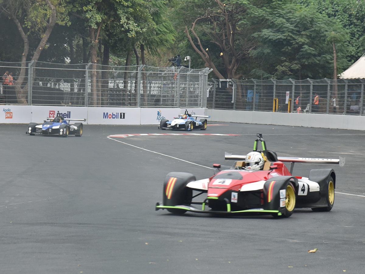 Indian Racing League returns to Hyderabad for season finale Photos - Sakshi