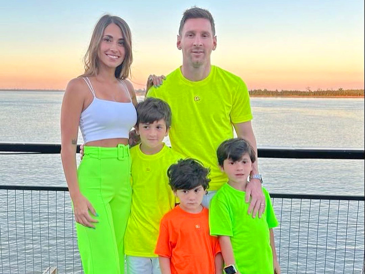 Argentina Footballer Messi Beautiful Family Photos - Sakshi