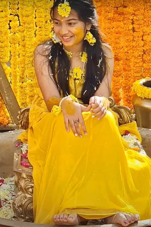 Actor Krishnudu daughter Nithya half saree function photos - Sakshi