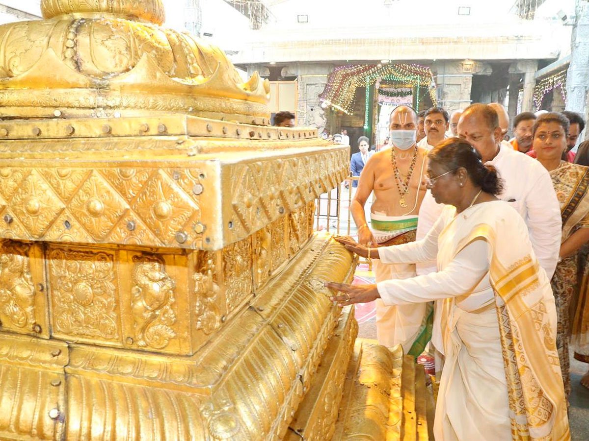 President Draupadi Murmu visit Tirupati - Sakshi