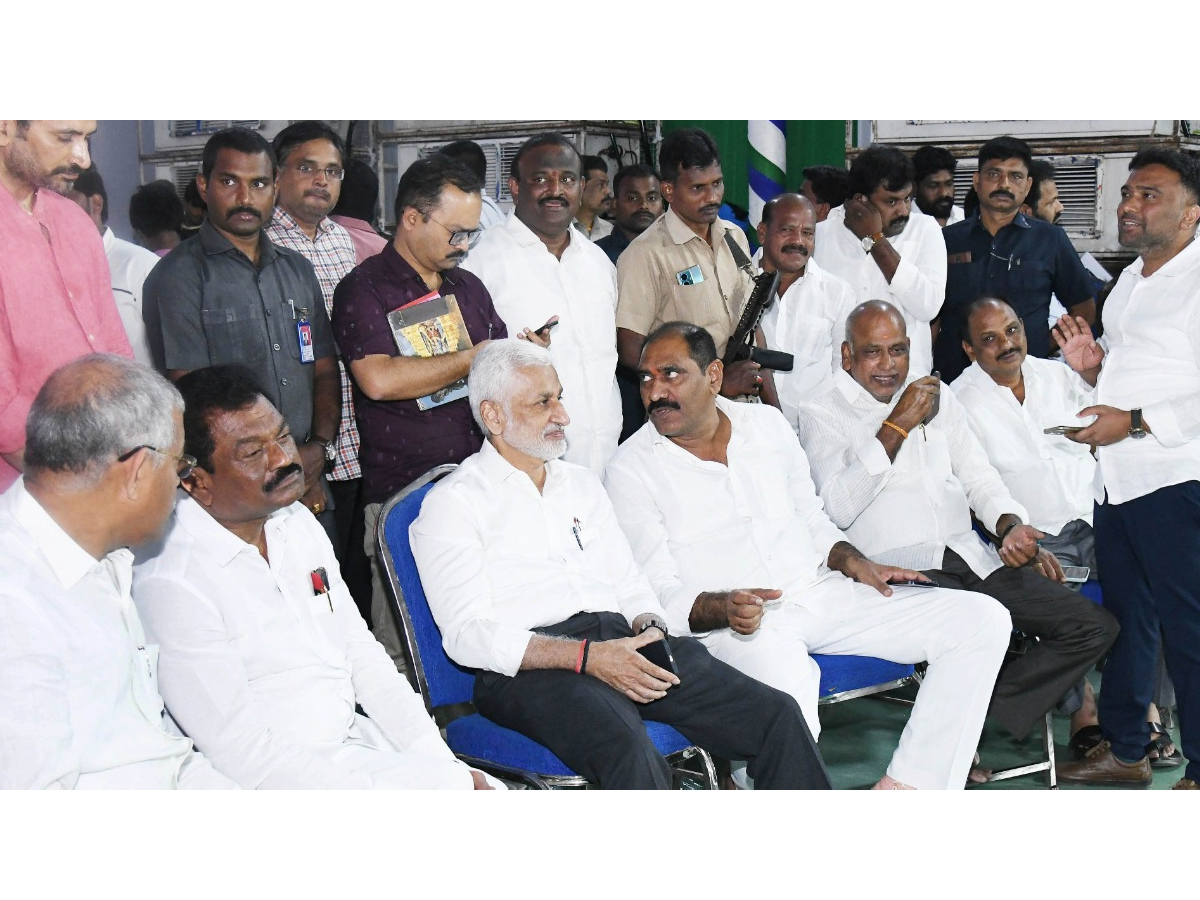 YSRCP Jayaho BC Mahasabha Arrangement at Vijayawada Photo Gallery - Sakshi