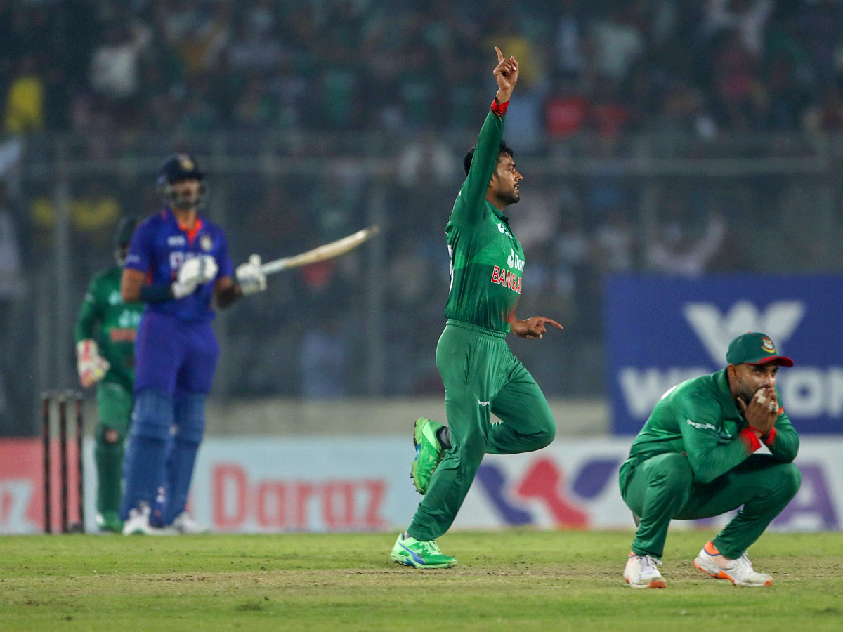 Bangladesh beat India by 5 runs in Second ODI Photo Gallery - Sakshi