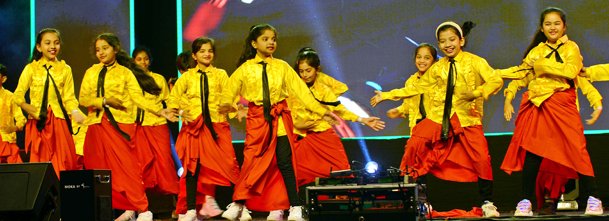 Mega Dance Showcase of DBC At Lalitha Kala Thoranam - Sakshi