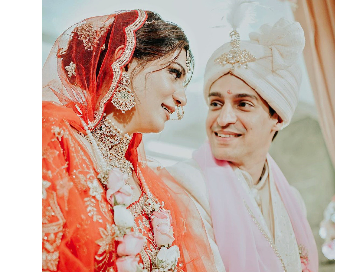 Neninthe heroine Aditi Gautam got married photos - Sakshi
