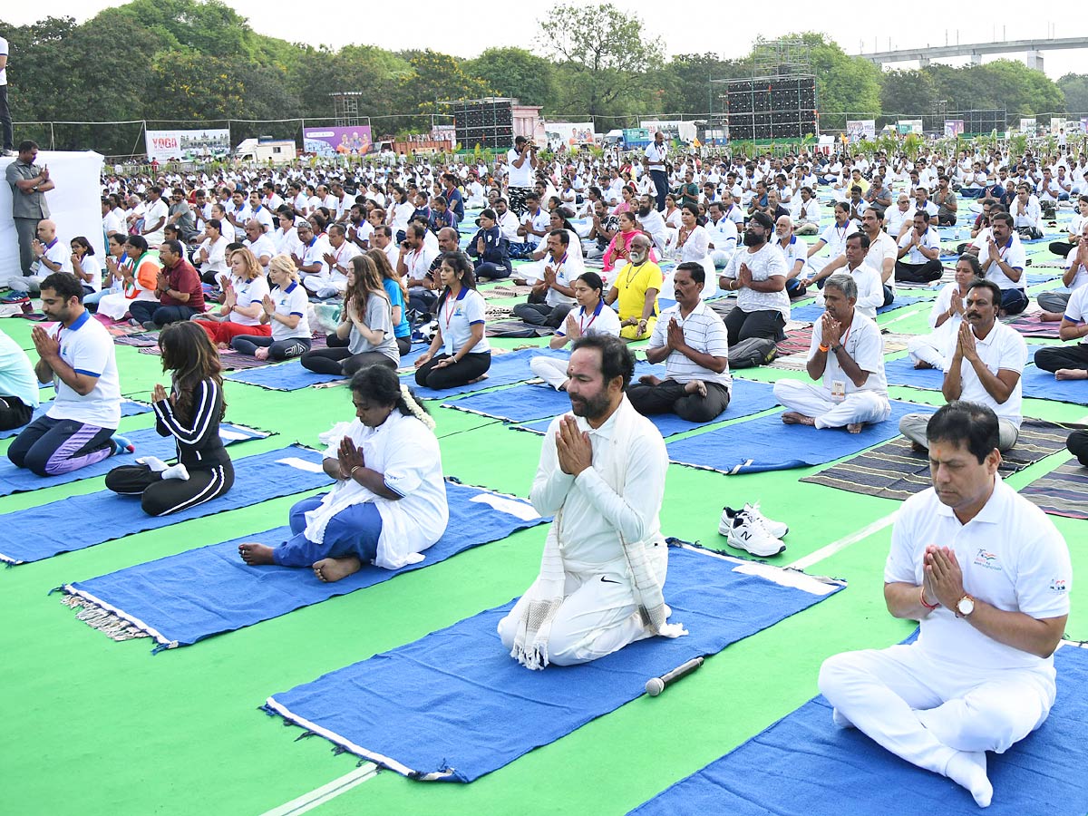 Yoga Mahotsav held at Parade Grounds Photos - Sakshi