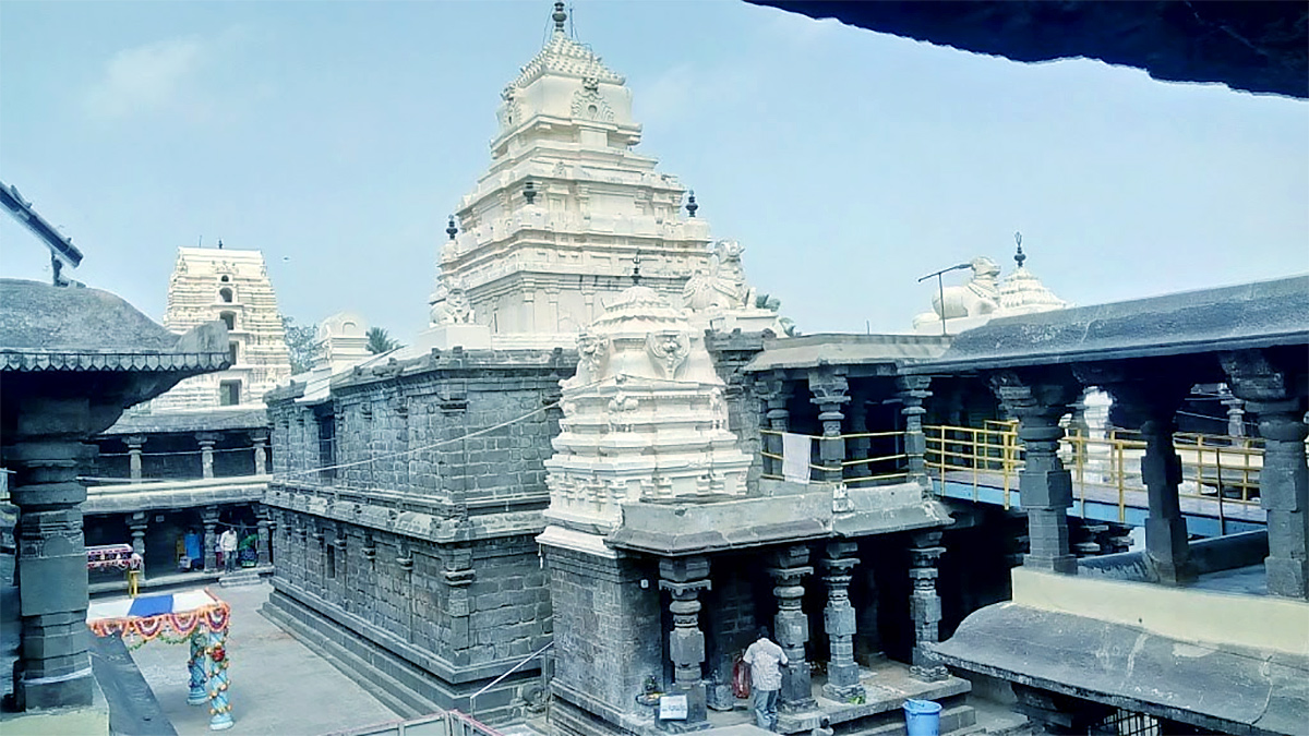 Draksharamam Temple - Sakshi