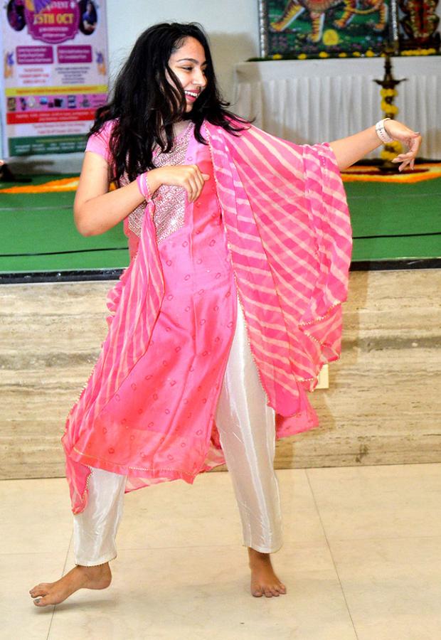 Dasara Dandiya Dance in 2023 Photos - Sakshi