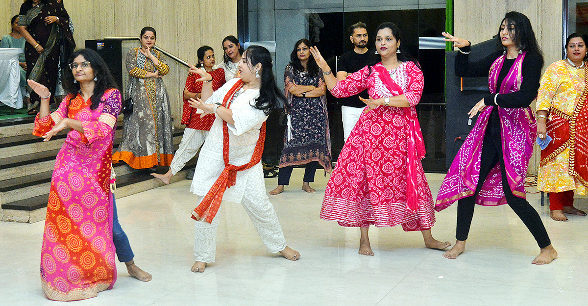 Dasara Dandiya Dance in 2023 Photos - Sakshi