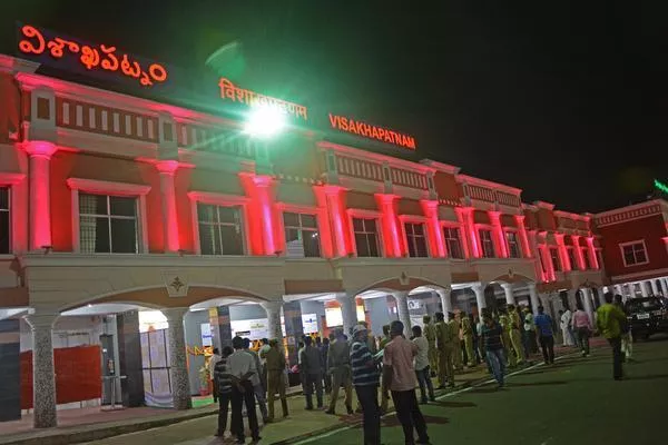  Visakhapatnam is the best tourist friendly railway station