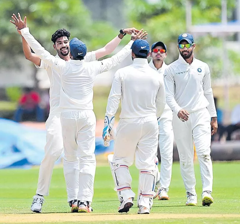 India A in control against New Zealand A on day one of unofficial Test - Sakshi