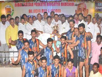 జాతీయ వాలీబాల్‌ విజేత పోస్టల్‌ కర్ణాటక- జేపీఆర్‌ చెన్నై