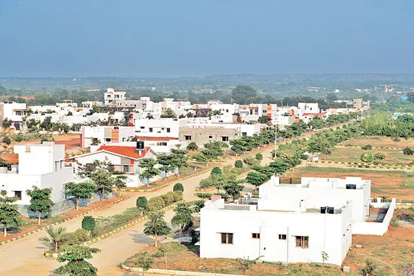 Srisailam road is the right way to own house! - Sakshi