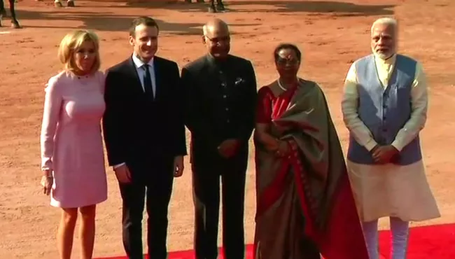 French President Macron Given Ceremonial WelcomeAt Rashtrapathi Bhavan - Sakshi