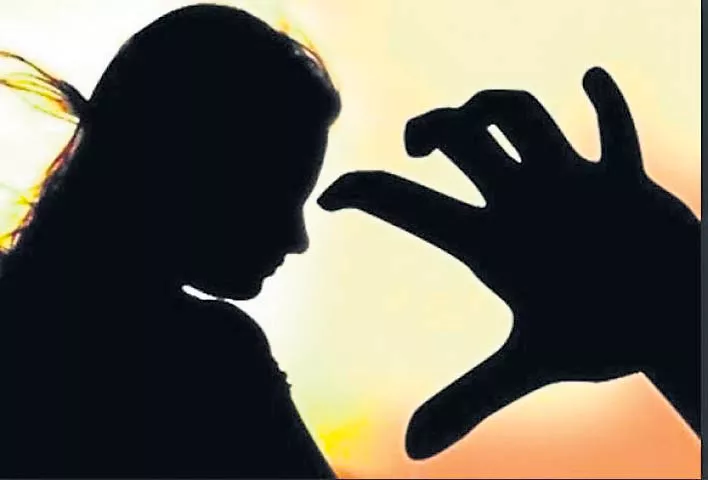 Death penalty for rape of children up to 12 years - Sakshi