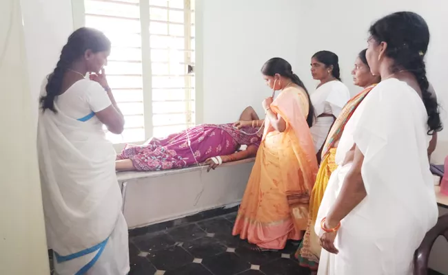 Diarrhea Starts In Vijayawada Mandal - Sakshi