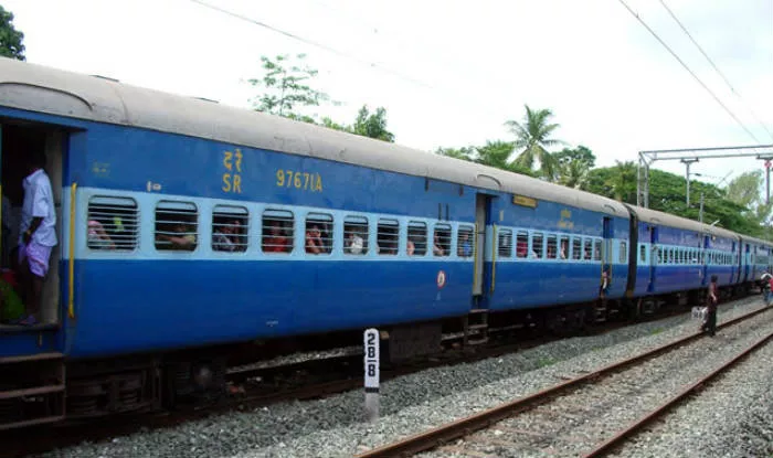 7 Railway Staff Suspended After Train Runs Without Engine For 10 Km - Sakshi