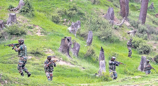 Army foils infiltration bid in Keran Sector of J-K, 6 terrorists killed - Sakshi