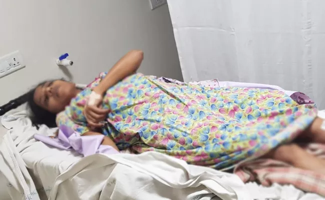 Staff Nurse Suspicious death In Visakhapatnam - Sakshi