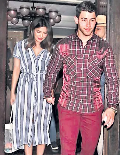 Nick Jonas and Priyanka Chopra Went on a Double Date With Joe Jonas and Sophie Turner - Sakshi