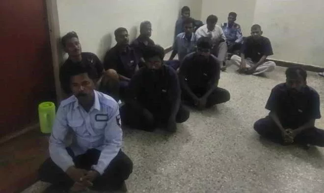 Lawyers assault 17 men arrested - Sakshi