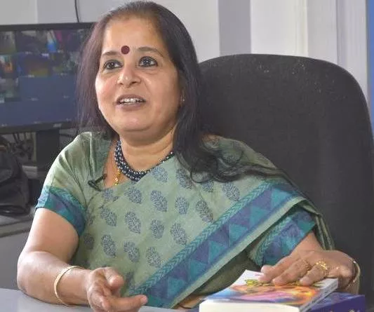 Government dismisses ex-MD Usha Anathasubramanian - Sakshi