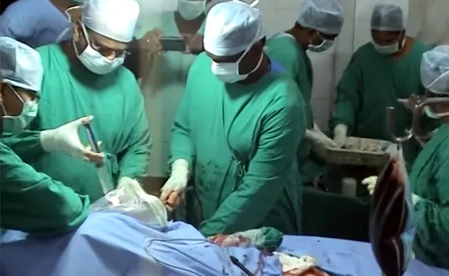 Live Surgeries In Dwaraka Tirumala West Godavari - Sakshi