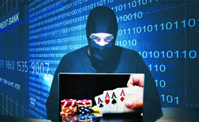 Cyber Criminals Use New Technology In Crimes Guntur - Sakshi