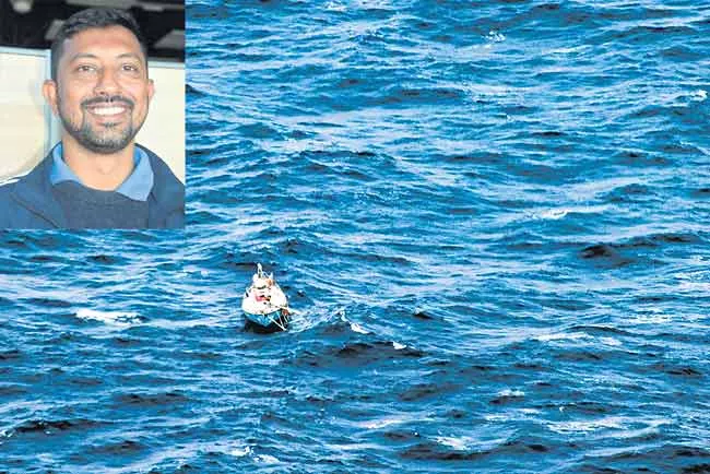 Severely injured yachtsman Abhilash Tomy rescued at sea - Sakshi