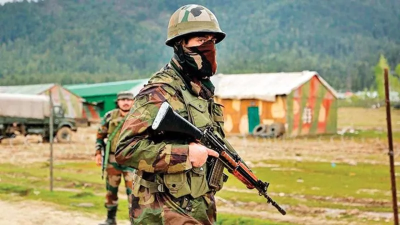 In Jammu Kashmir 40 SPOs Resign Due To Terror Threat - Sakshi