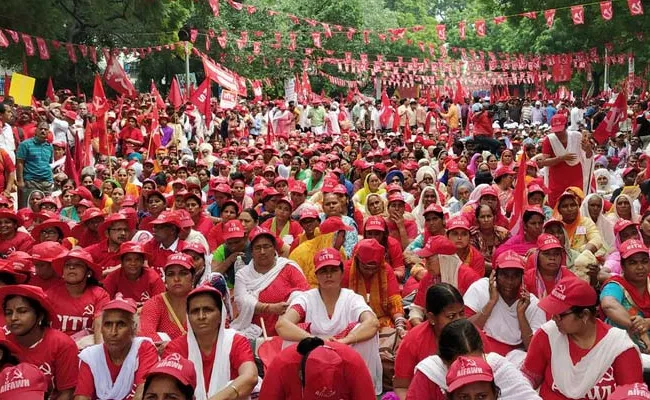 Trade Unions March In Delhi - Sakshi