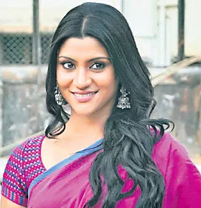After Bhumi, Konkana joins the cast of Alankrita Shrivastava's next? - Sakshi
