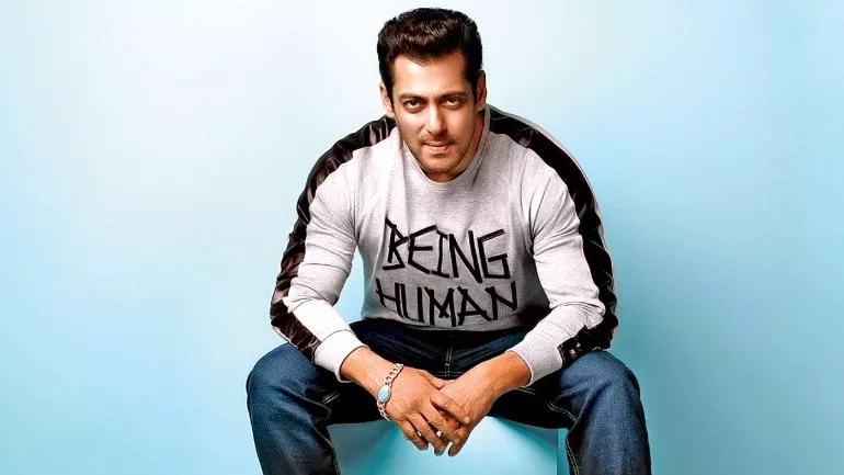 Salman Khan Fan Arrested For Making Threatening Call - Sakshi