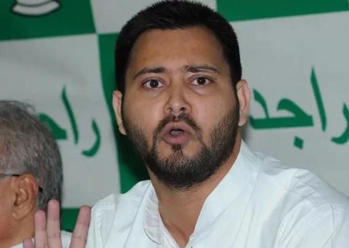 Tejashwi Yadav Said PM and CM Will Not Be Spared If Personal Issues Are Discussed - Sakshi