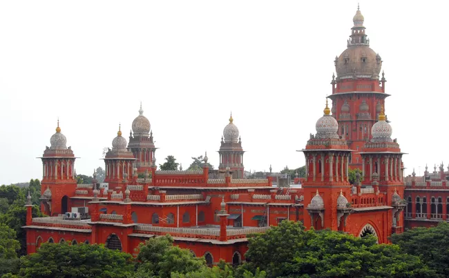 Madras HC Issues Notice To Centre On 10 Percent Quota  - Sakshi
