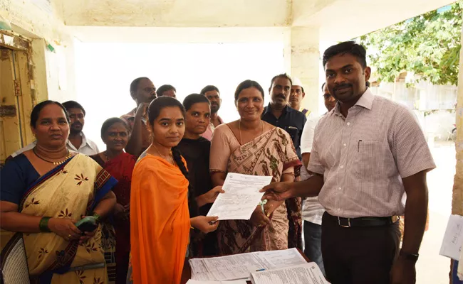 Telangana Panchayat Elections Process Mahabubnagar - Sakshi