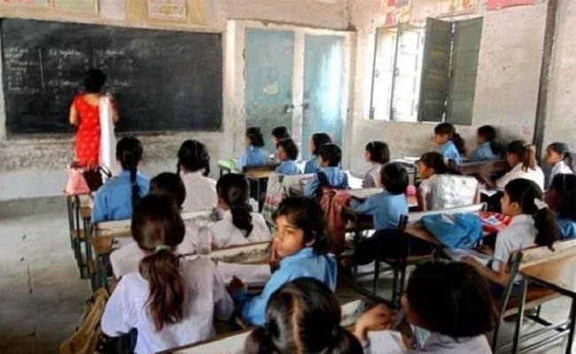 Nagati Narayana Writes Guest Columns On Present Education System - Sakshi
