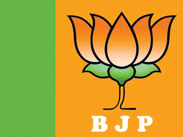 Two BJP Rebels in Karimnagar - Sakshi