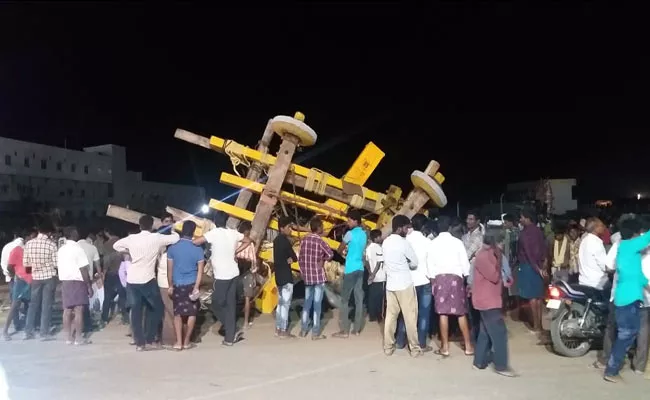 Pilgrims Faced bad Situation At Kotappakonda Temple - Sakshi