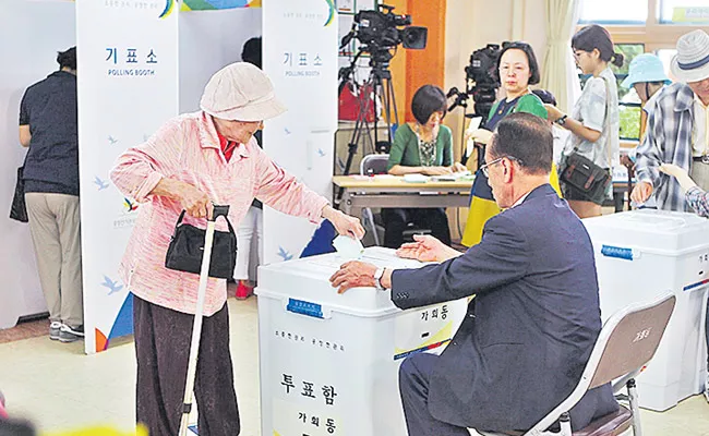 North Korea Election Turnout 100 Percent - Sakshi