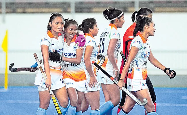 India Win Womens Bilateral Hockey Series Against Malaysia - Sakshi